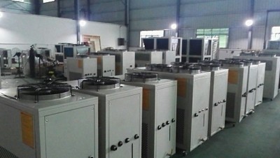 低溫冷水機組的聯鎖參數如何調整？